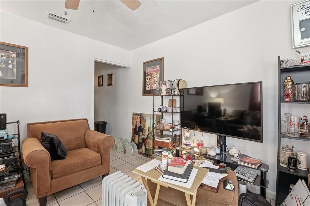 For Sale: $329,900 (4 beds, 0 baths, 1248 Square Feet)