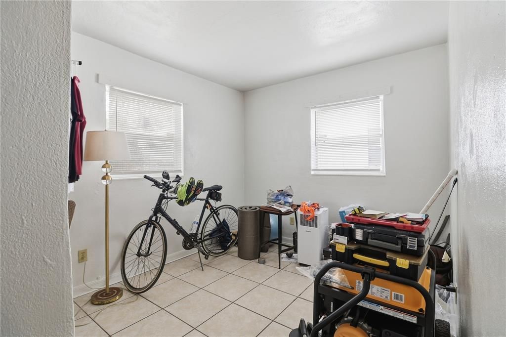 For Sale: $329,900 (4 beds, 0 baths, 1248 Square Feet)