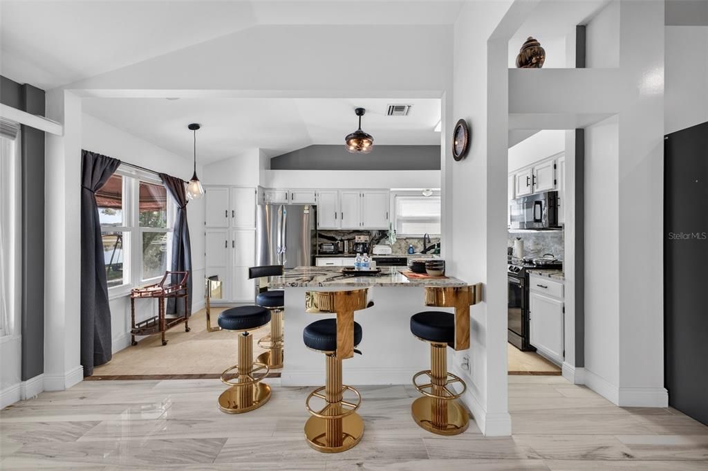 For Rent: $3,000 (3 beds, 2 baths, 1730 Square Feet)