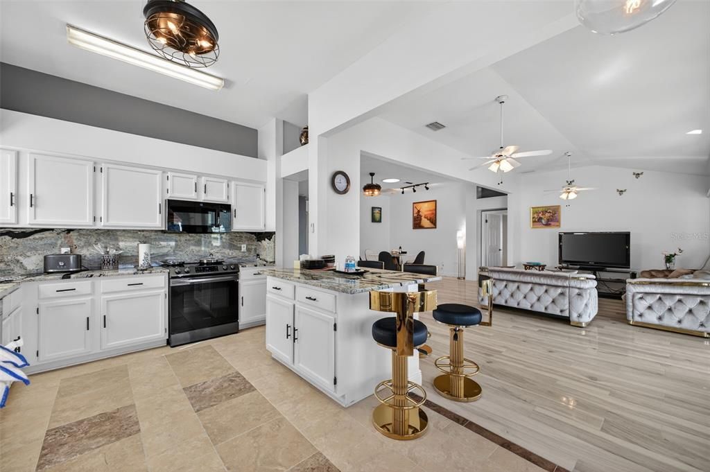 For Rent: $3,000 (3 beds, 2 baths, 1730 Square Feet)