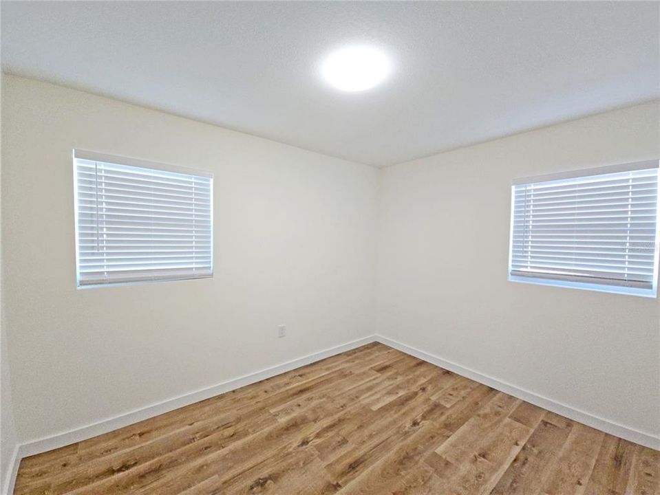 Activo con contrato: $230,000 (3 camas, 2 baños, 819 Pies cuadrados)