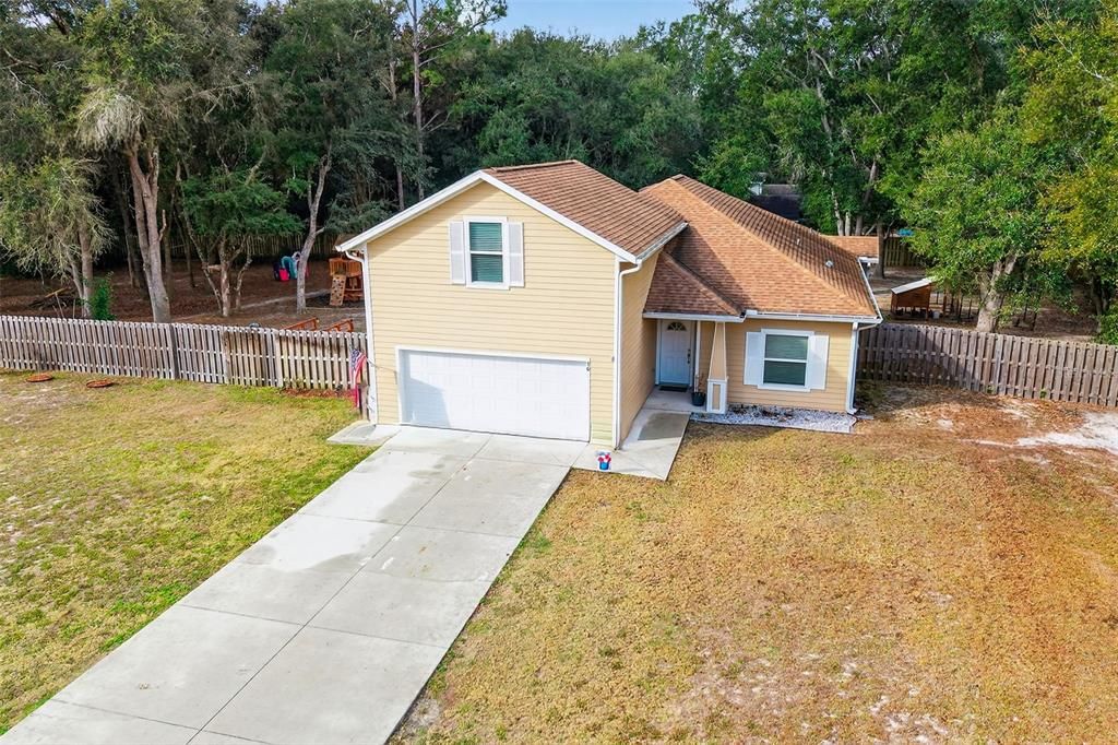 For Sale: $344,900 (4 beds, 2 baths, 2067 Square Feet)