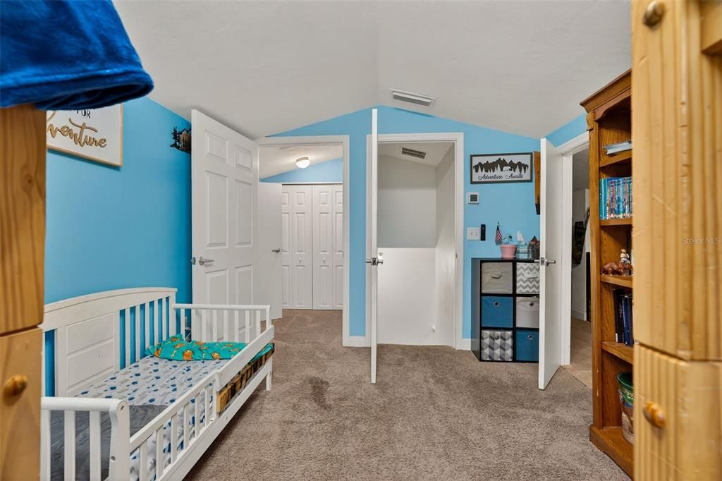 For Sale: $344,900 (4 beds, 2 baths, 2067 Square Feet)