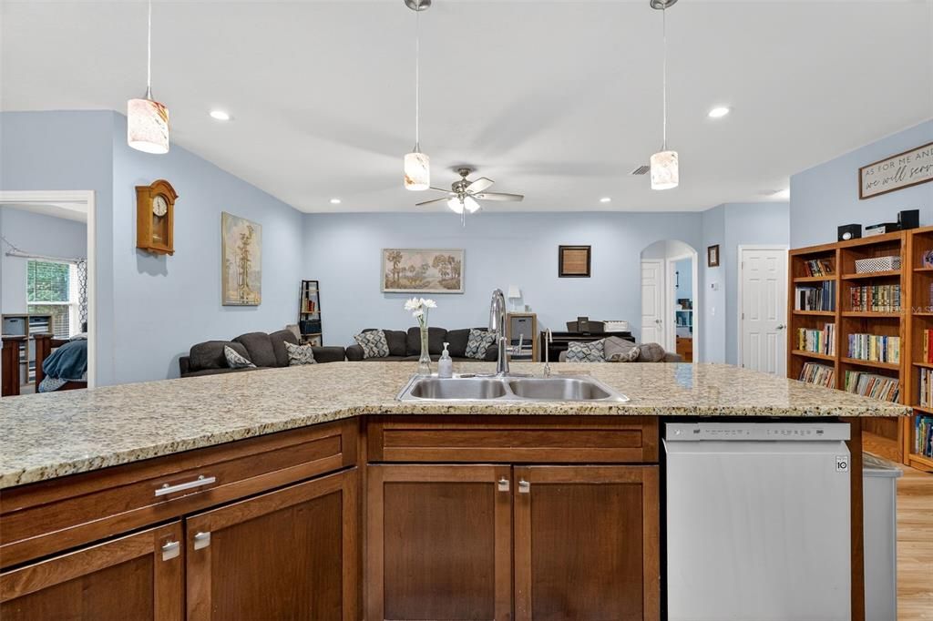 For Sale: $344,900 (4 beds, 2 baths, 2067 Square Feet)