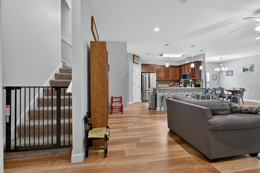 For Sale: $344,900 (4 beds, 2 baths, 2067 Square Feet)