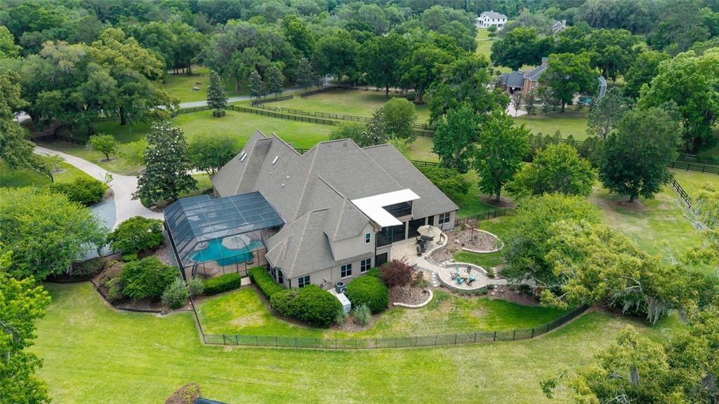 En Venta: $2,099,999 (5 camas, 5 baños, 6853 Pies cuadrados)