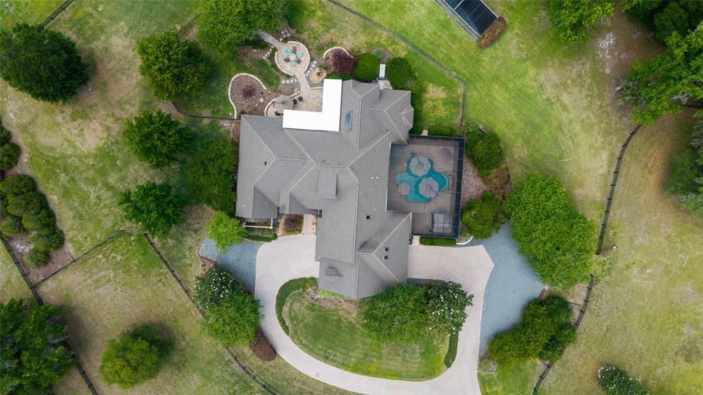 En Venta: $2,099,999 (5 camas, 5 baños, 6853 Pies cuadrados)