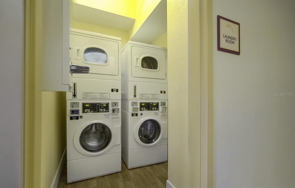 На продажу: $49,000 (1 спален, 1 ванн, 304 Квадратных фут)