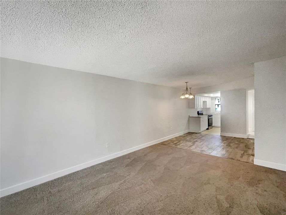 En Venta: $160,000 (2 camas, 2 baños, 1084 Pies cuadrados)