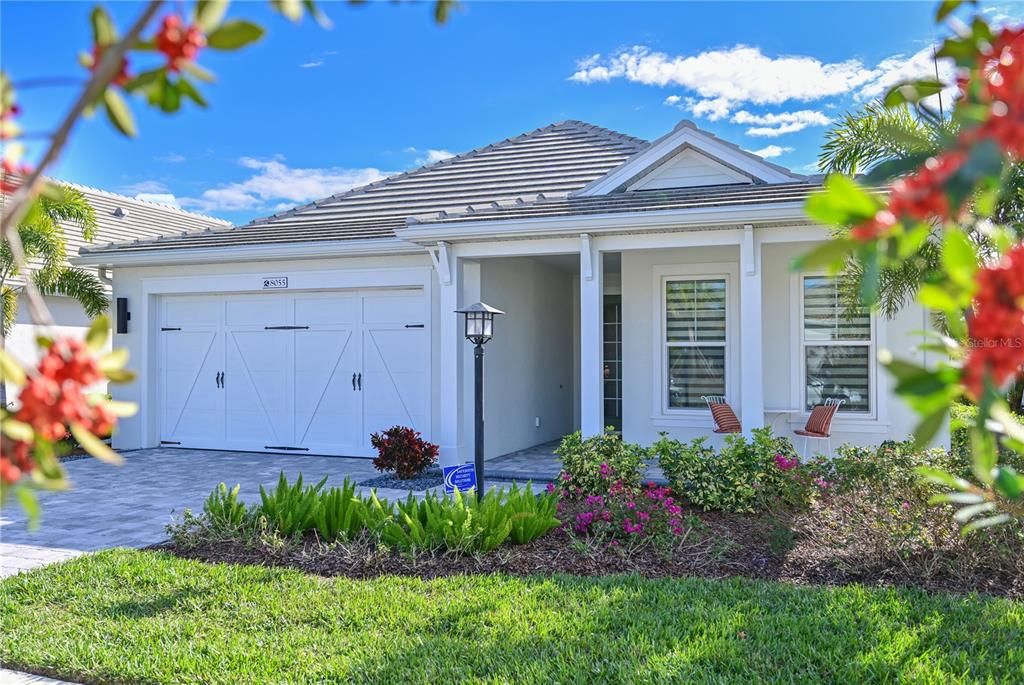 Recently Sold: $885,000 (2 beds, 2 baths, 2076 Square Feet)