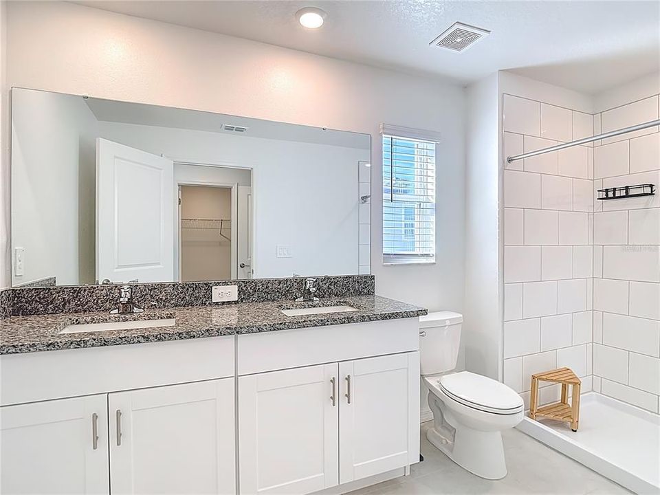 En Venta: $294,900 (2 camas, 2 baños, 1541 Pies cuadrados)