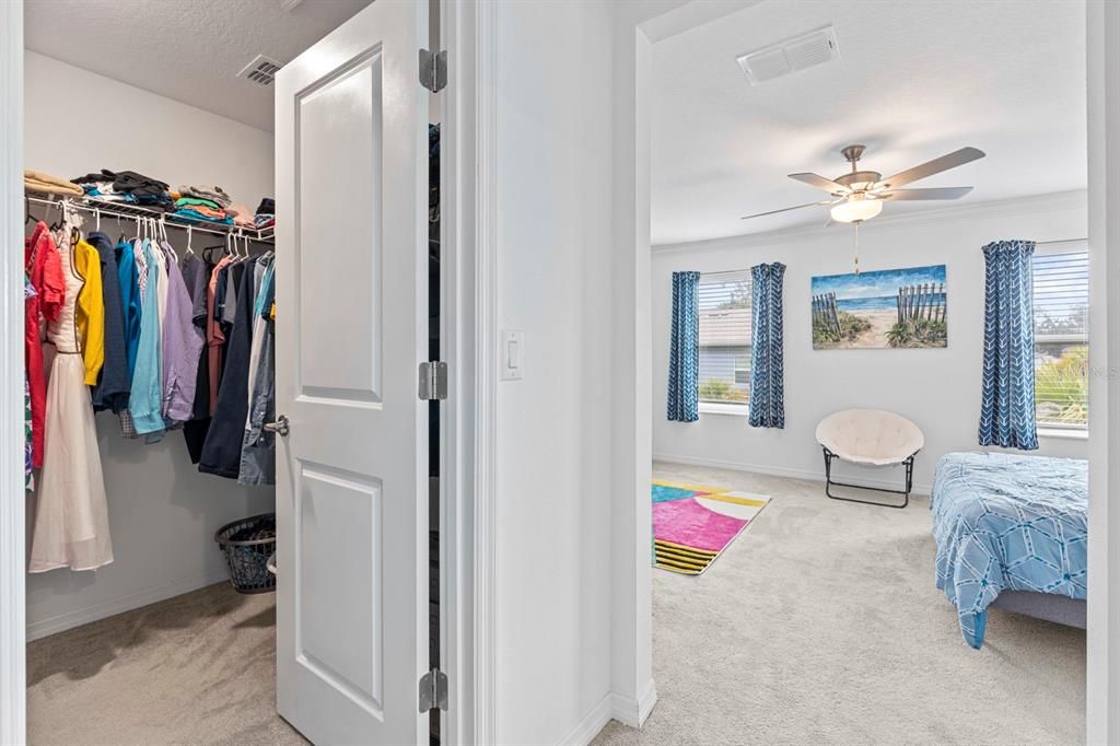 For Sale: $269,500 (2 beds, 2 baths, 1541 Square Feet)