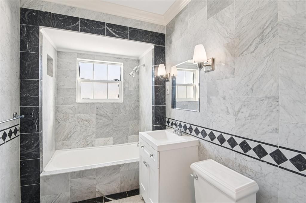 For Sale: $1,790,000 (5 beds, 4 baths, 4289 Square Feet)