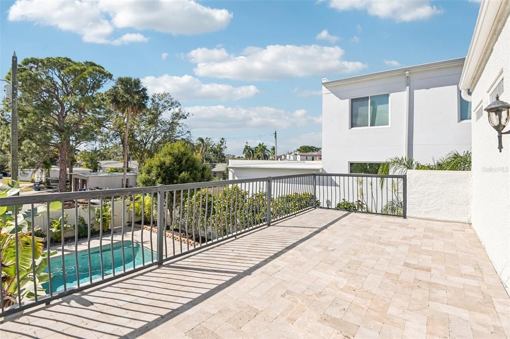 For Sale: $1,790,000 (5 beds, 4 baths, 4289 Square Feet)