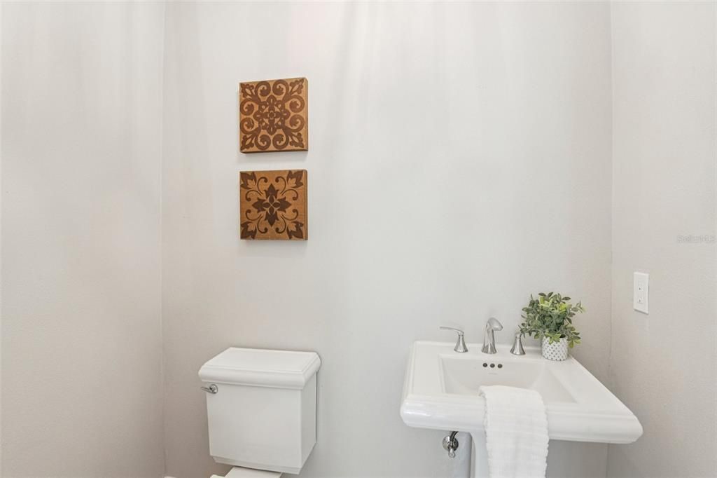 For Sale: $1,790,000 (5 beds, 4 baths, 4289 Square Feet)