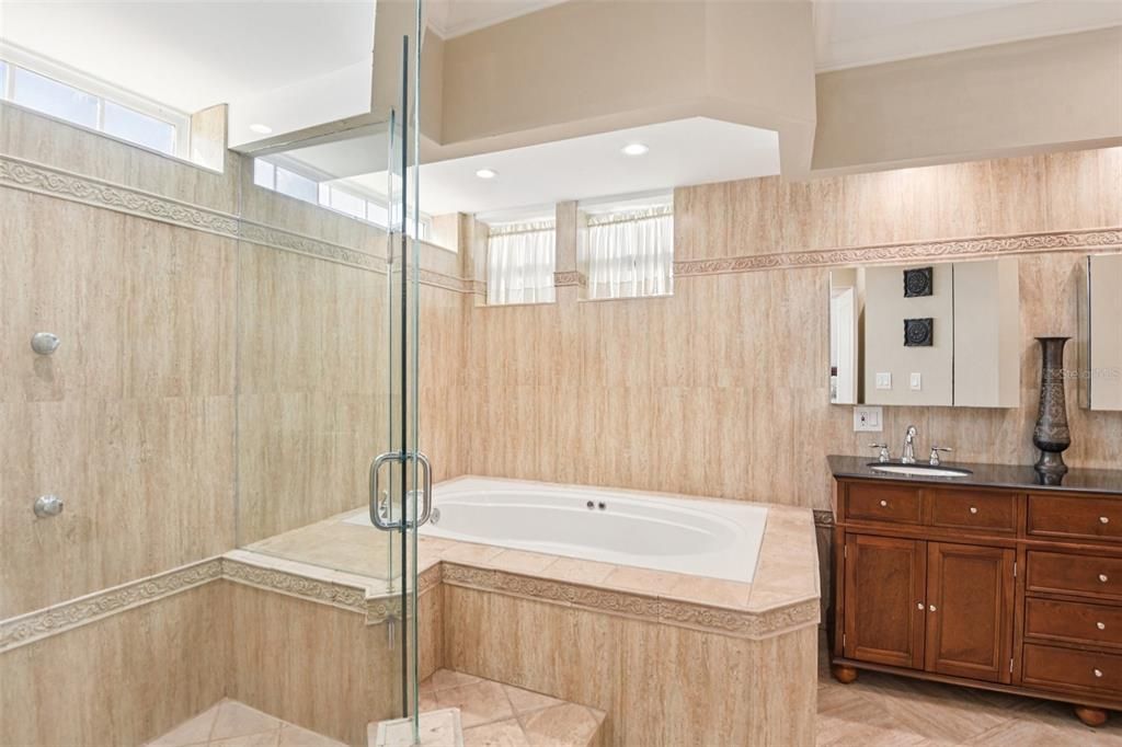 For Sale: $1,790,000 (5 beds, 4 baths, 4289 Square Feet)