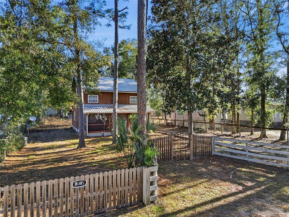 待售: $359,000 (2 贝兹, 2 浴室, 1612 平方英尺)