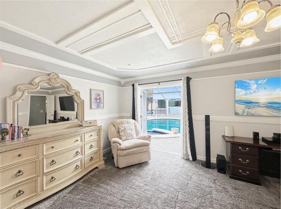 Activo con contrato: $1,179,000 (4 camas, 4 baños, 3629 Pies cuadrados)