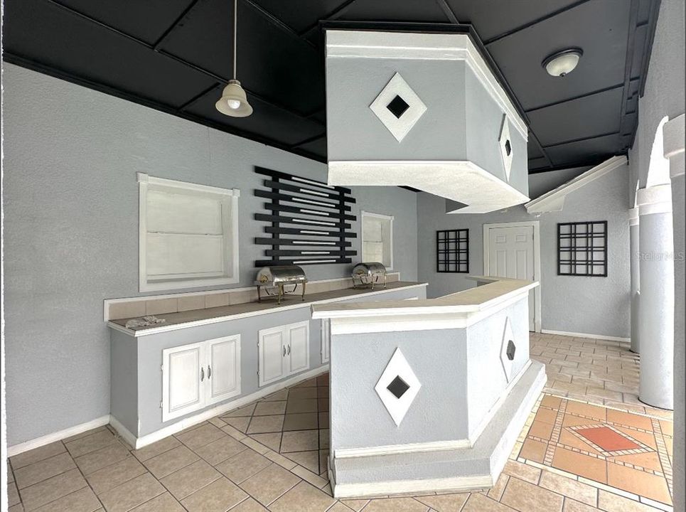 Activo con contrato: $1,179,000 (4 camas, 4 baños, 3629 Pies cuadrados)