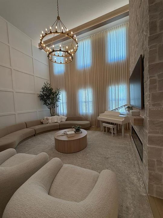 Activo con contrato: $969,000 (5 camas, 4 baños, 3787 Pies cuadrados)