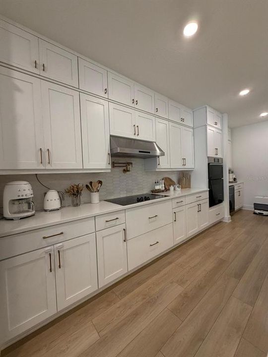 Activo con contrato: $969,000 (5 camas, 4 baños, 3787 Pies cuadrados)