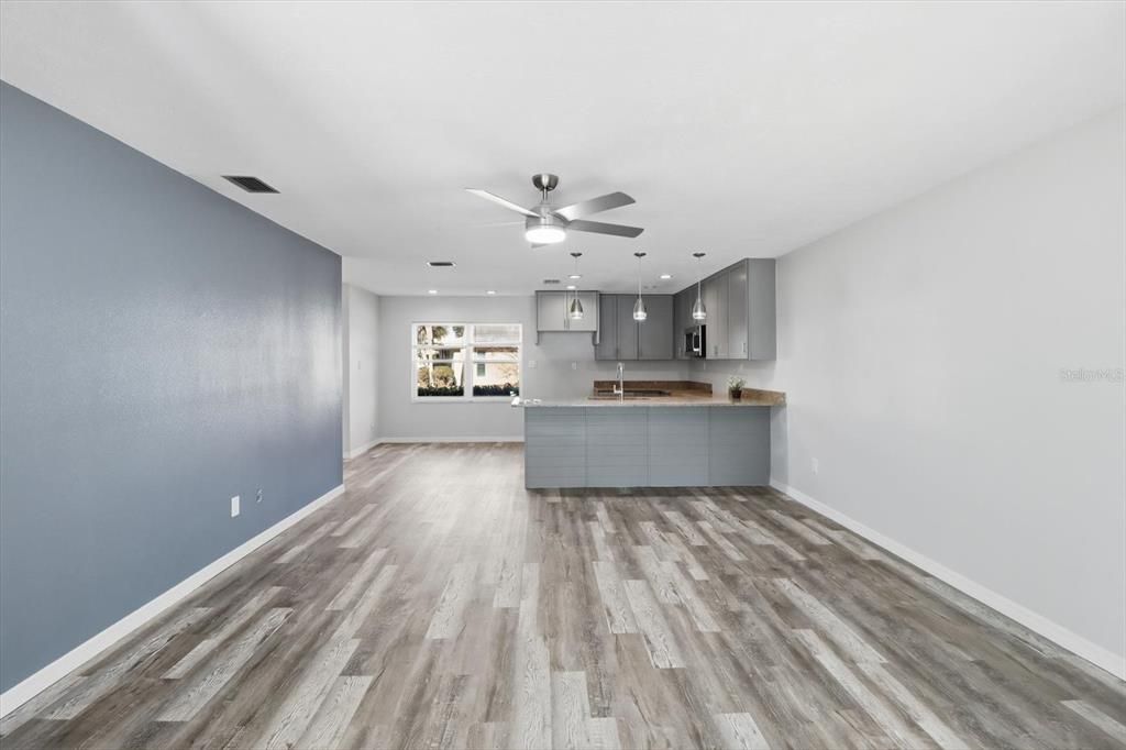 En Venta: $170,000 (2 camas, 2 baños, 1584 Pies cuadrados)