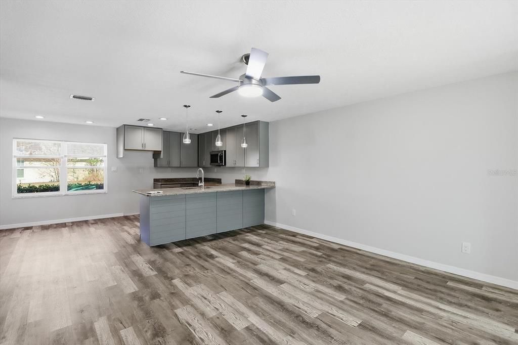 En Venta: $170,000 (2 camas, 2 baños, 1584 Pies cuadrados)