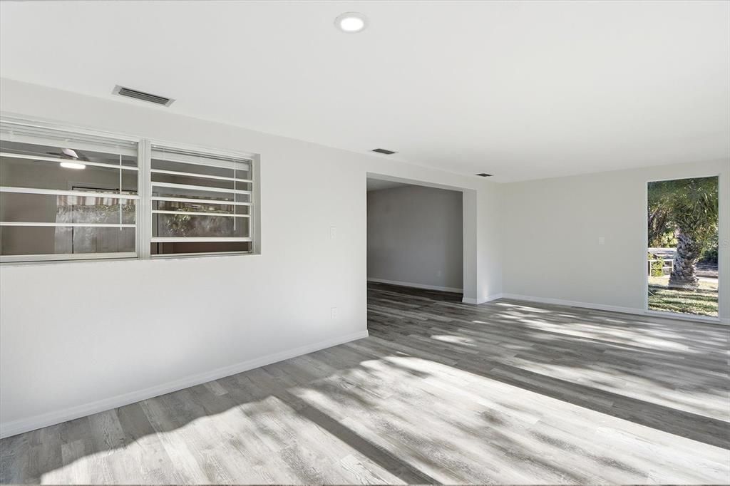 En Venta: $170,000 (2 camas, 2 baños, 1584 Pies cuadrados)