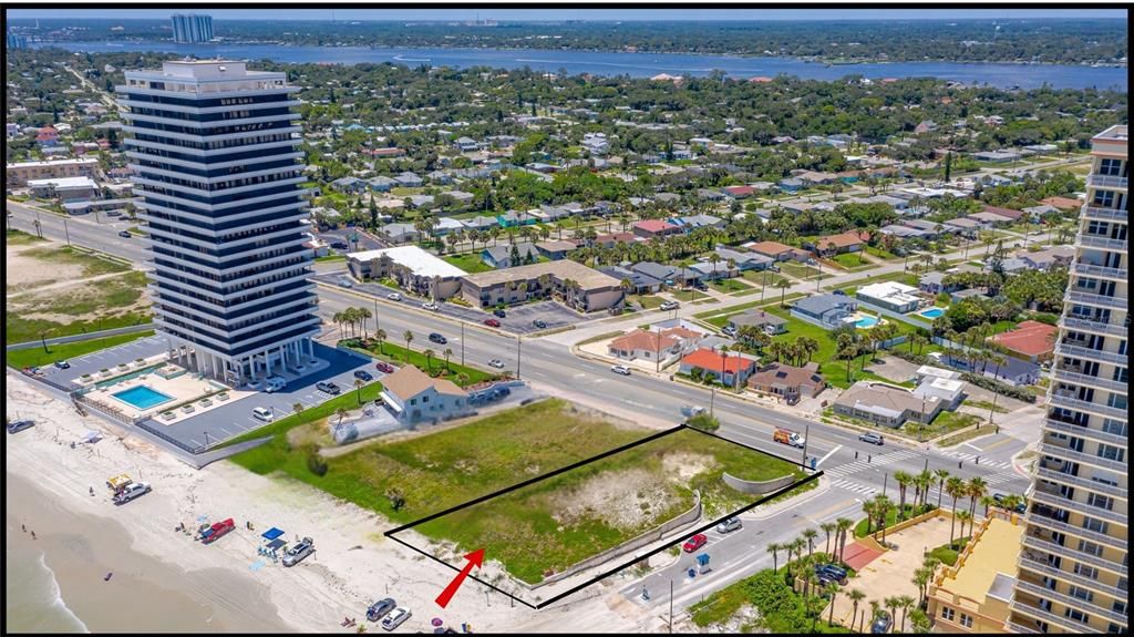 For Sale: $1,300,000 (0.33 acres)