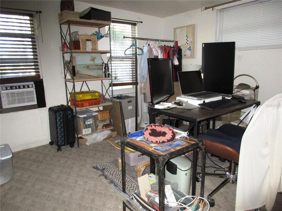 For Sale: $1,200,000 (5 beds, 0 baths, 2961 Square Feet)