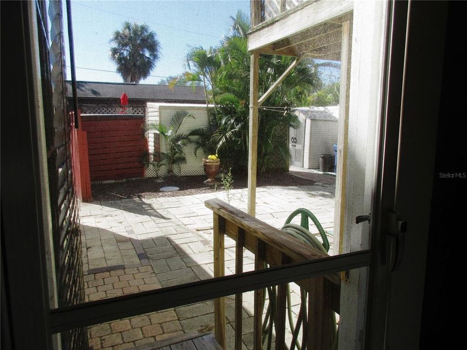 For Sale: $1,200,000 (5 beds, 0 baths, 2961 Square Feet)