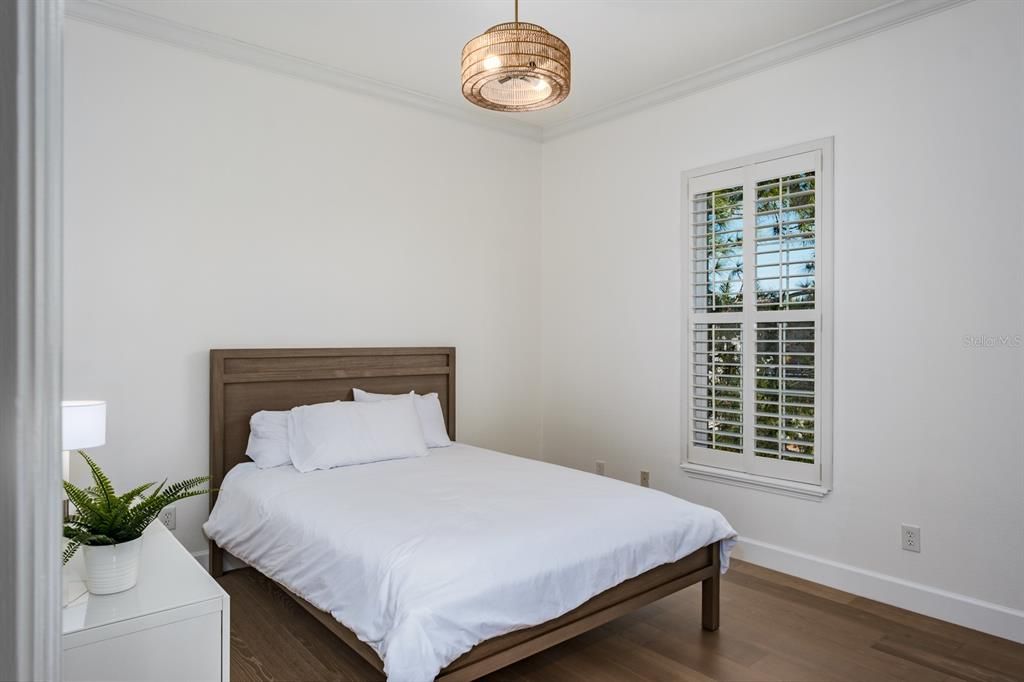 En Venta: $1,599,900 (4 camas, 3 baños, 3334 Pies cuadrados)