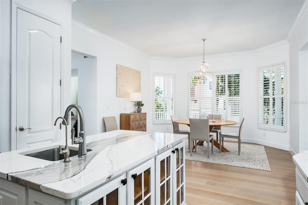En Venta: $1,599,900 (4 camas, 3 baños, 3334 Pies cuadrados)