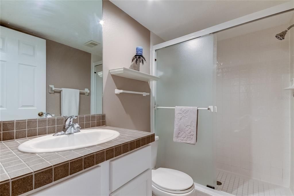 В аренду: $3,400 (3 спален, 3 ванн, 1749 Квадратных фут)