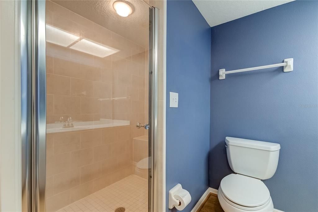 В аренду: $3,400 (3 спален, 3 ванн, 1749 Квадратных фут)