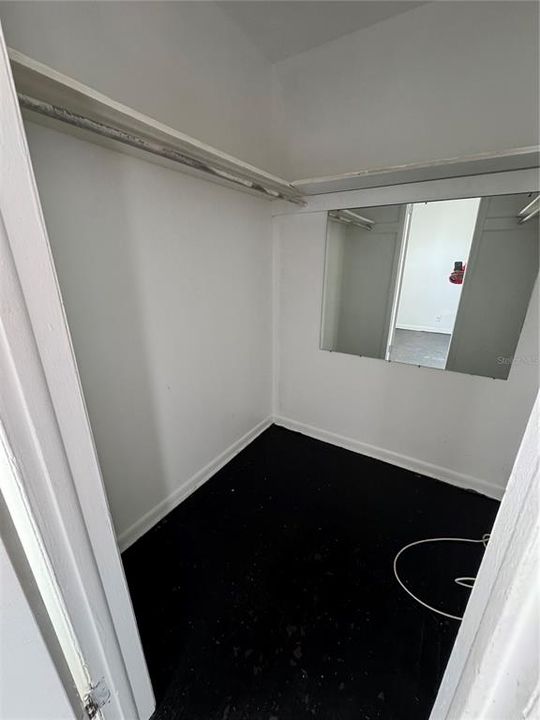 En Renta: $895 (3 camas, 1 baños, 1120 Pies cuadrados)