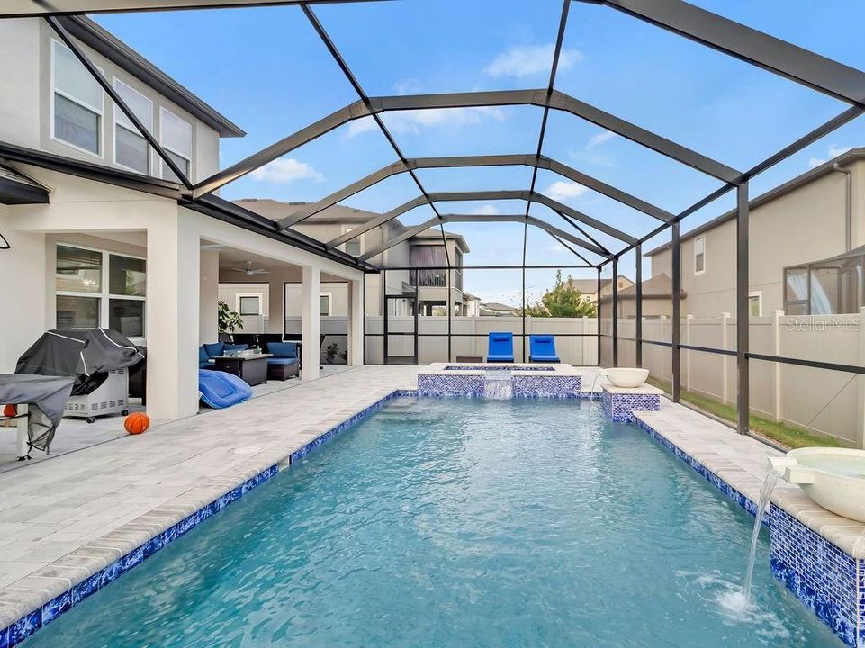 For Sale: $849,999 (5 beds, 4 baths, 3761 Square Feet)
