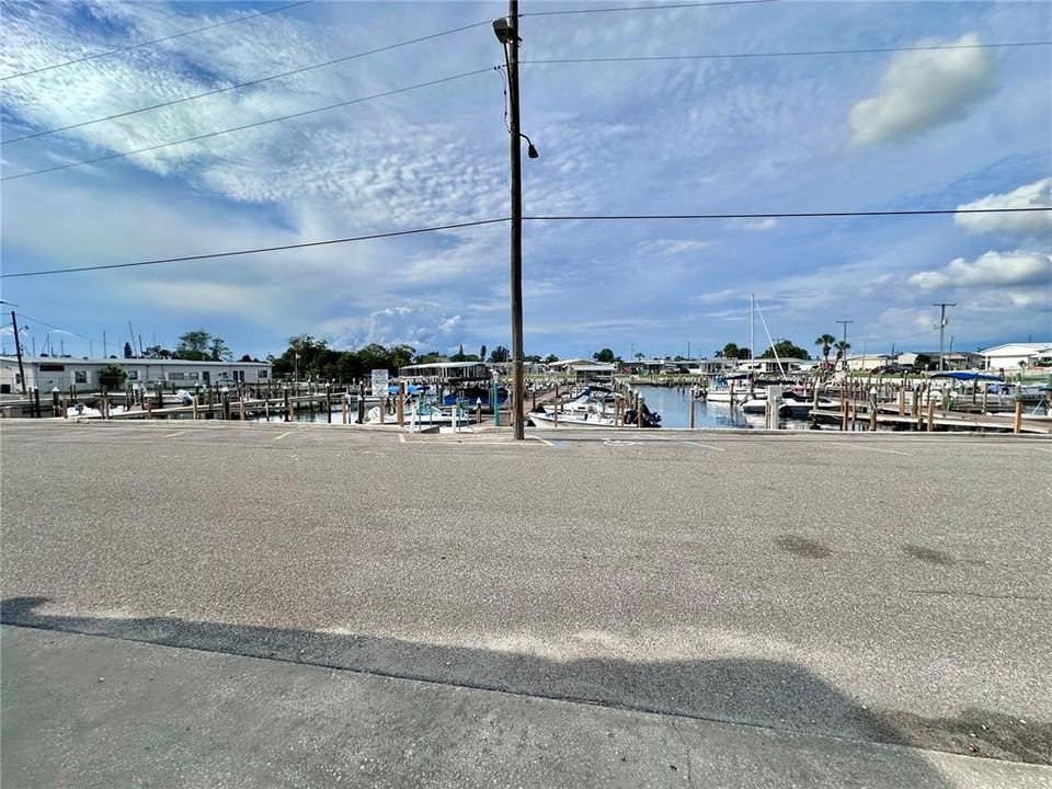 На продажу: $150,000 (0.07 acres)