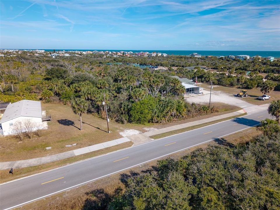 Activo con contrato: $199,900 (0.19 acres)