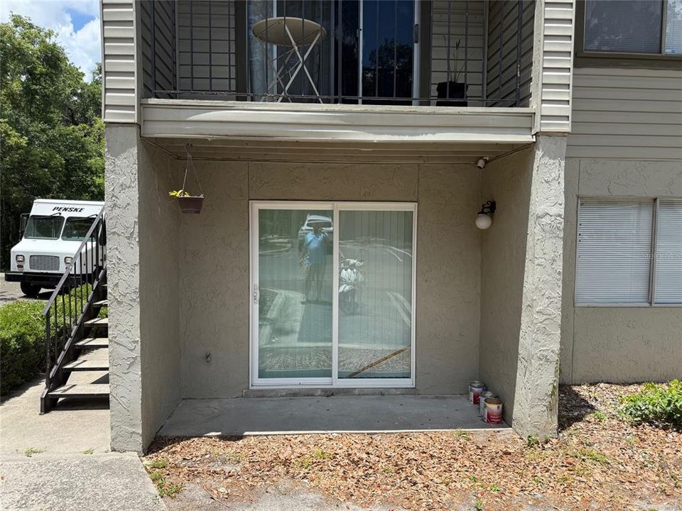 For Rent: $1,200 (1 beds, 1 baths, 580 Square Feet)