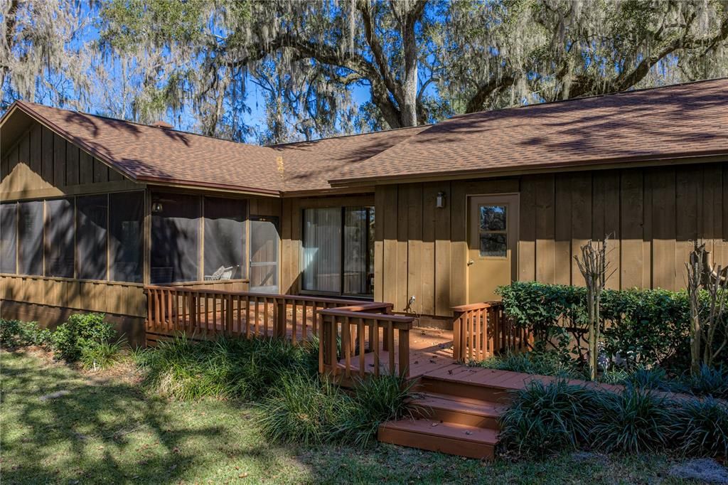 For Sale: $649,900 (3 beds, 2 baths, 1760 Square Feet)
