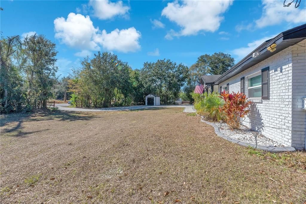 Activo con contrato: $639,900 (4 camas, 3 baños, 2068 Pies cuadrados)
