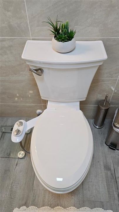 На продажу: $599,999 (4 спален, 2 ванн, 2216 Квадратных фут)