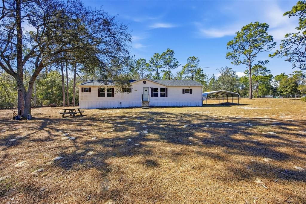 For Sale: $175,000 (3 beds, 2 baths, 1560 Square Feet)