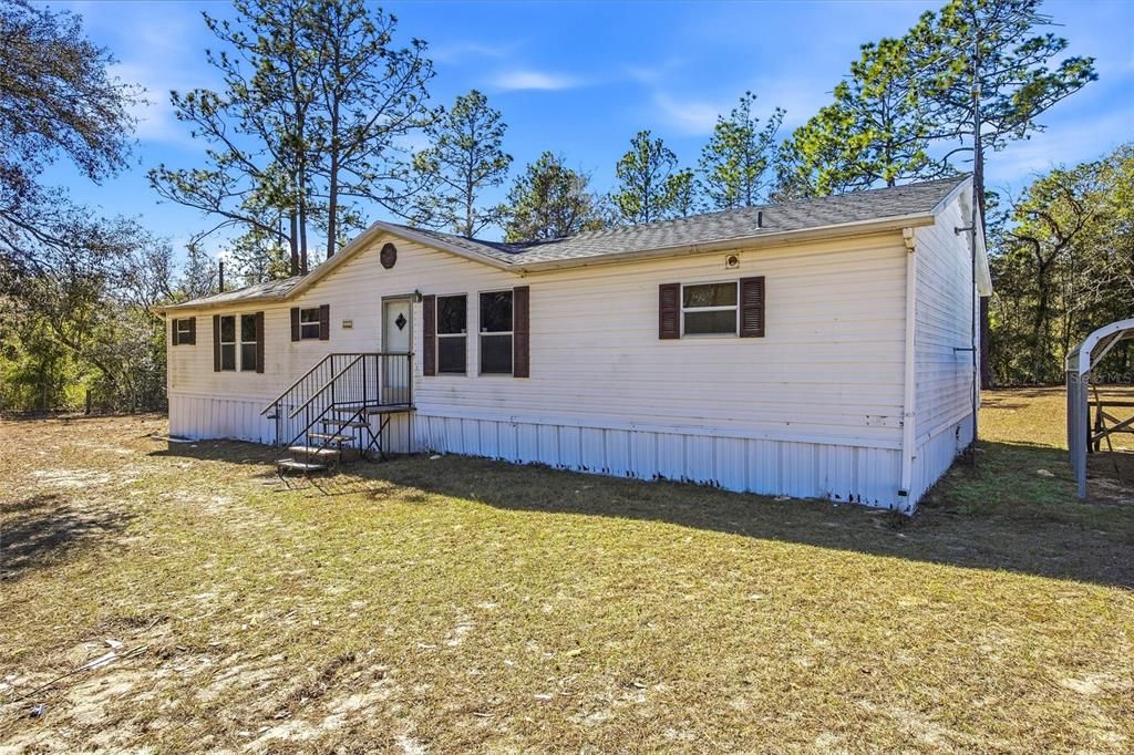 For Sale: $175,000 (3 beds, 2 baths, 1560 Square Feet)