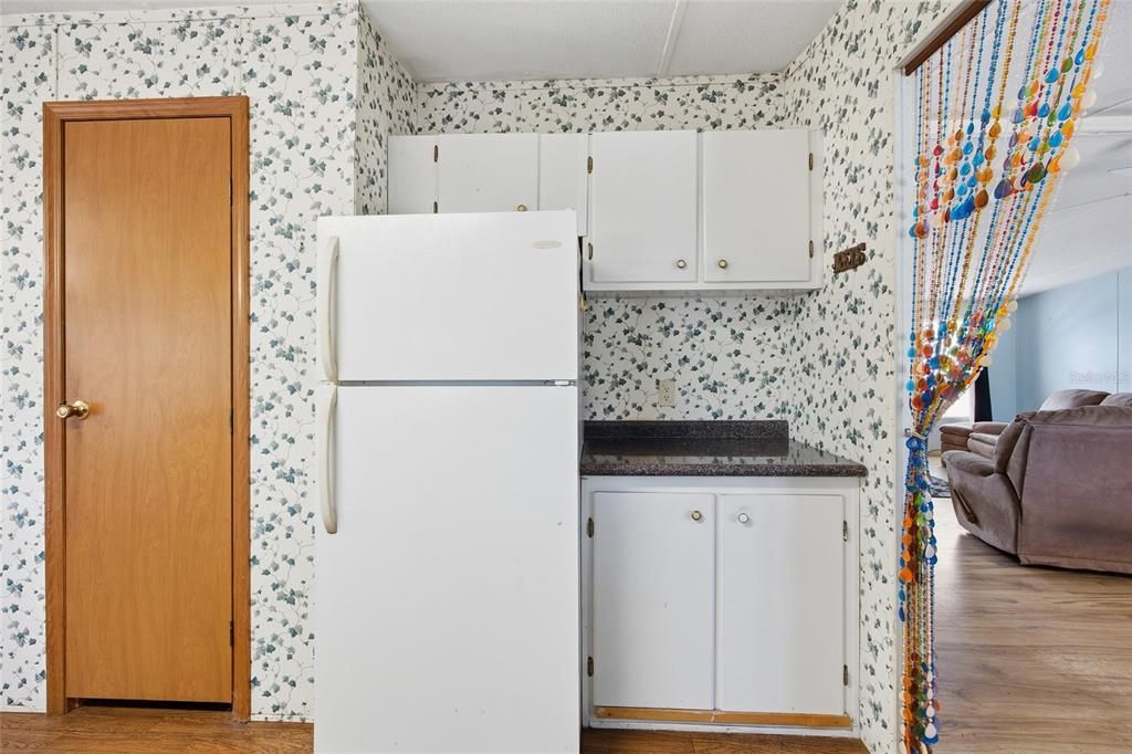 For Sale: $175,000 (3 beds, 2 baths, 1560 Square Feet)