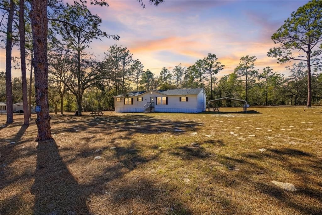 For Sale: $175,000 (3 beds, 2 baths, 1560 Square Feet)
