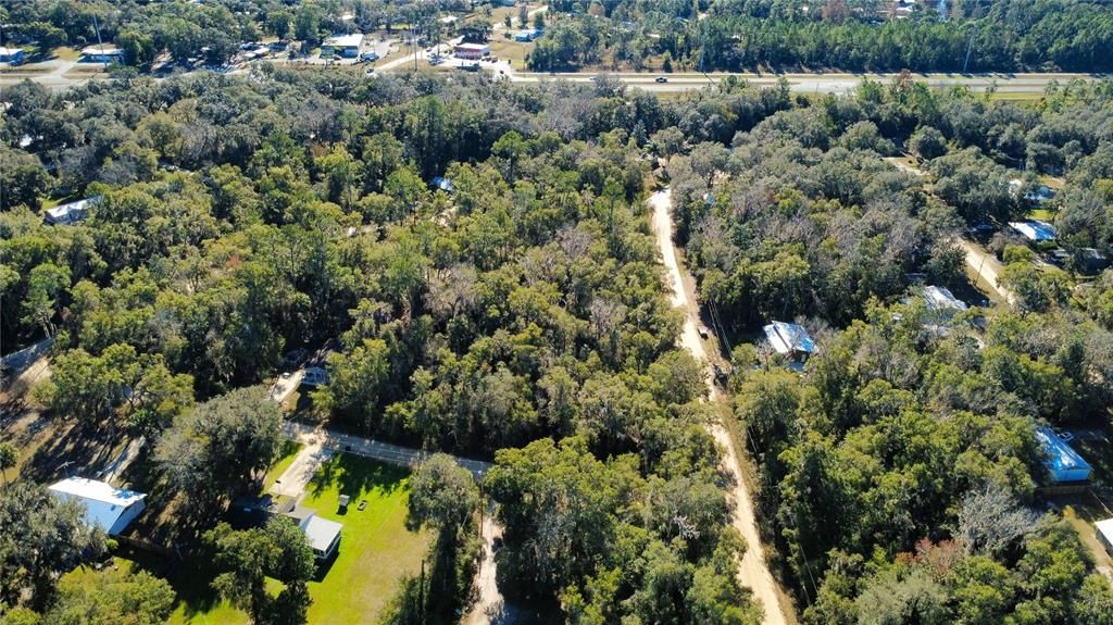 На продажу: $27,000 (0.37 acres)