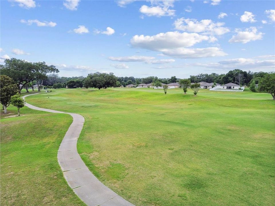 En Venta: $245,000 (3 camas, 2 baños, 1093 Pies cuadrados)