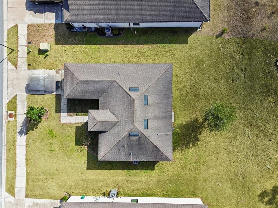 En Venta: $245,000 (3 camas, 2 baños, 1093 Pies cuadrados)
